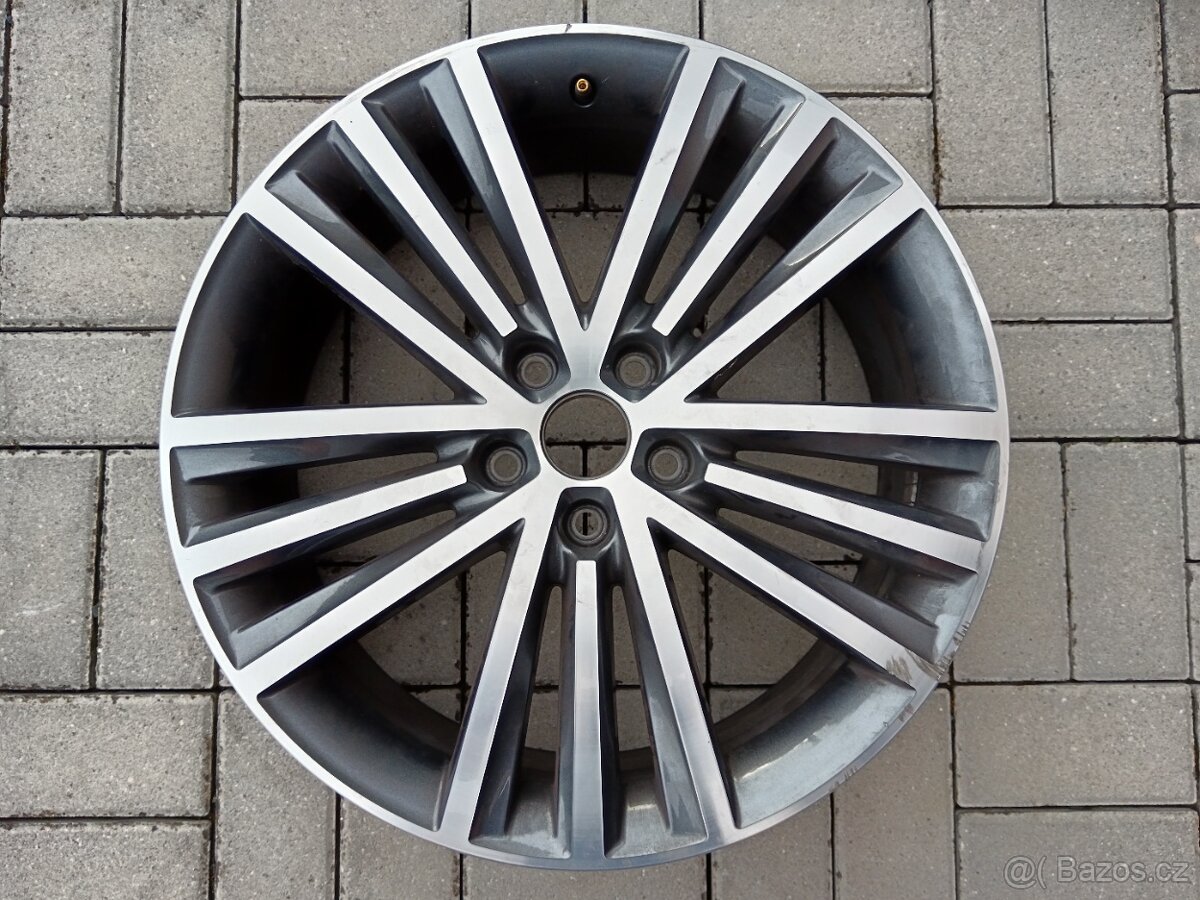 1x al disk SIRIUS 19" originál Škoda Kodiaq r.v. 2022