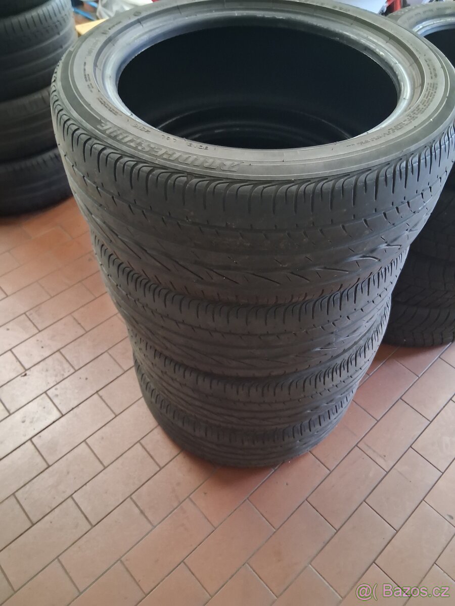 Prodám 4x letní Bridgestone Turanza 215/45/16 86h