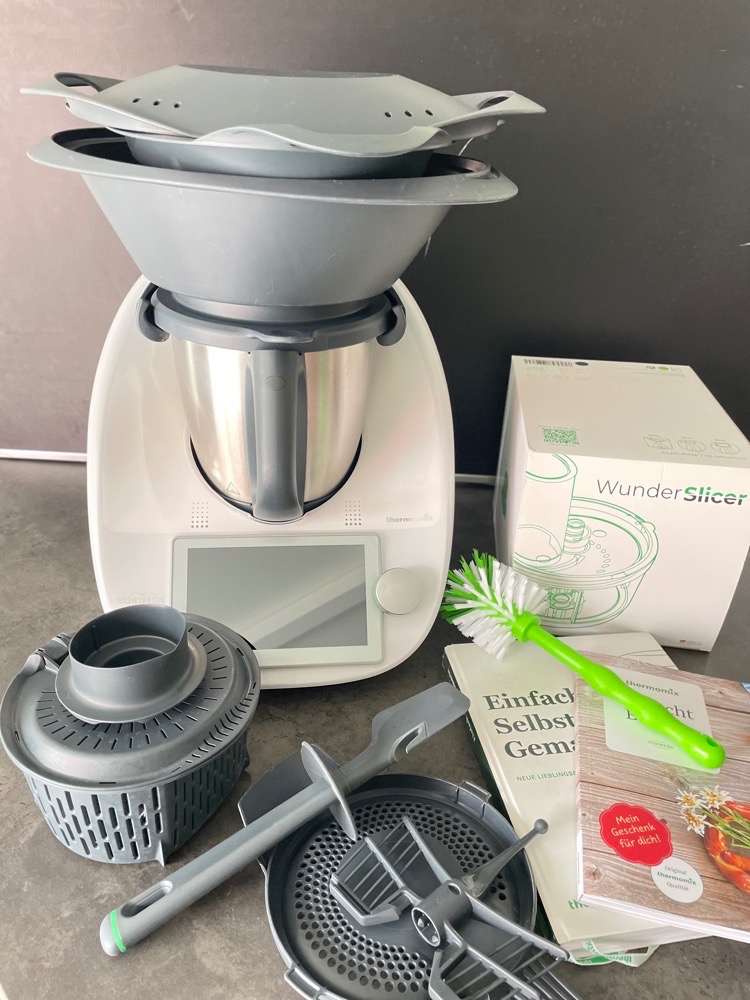 Thermomix TM6 s příslušenstvím