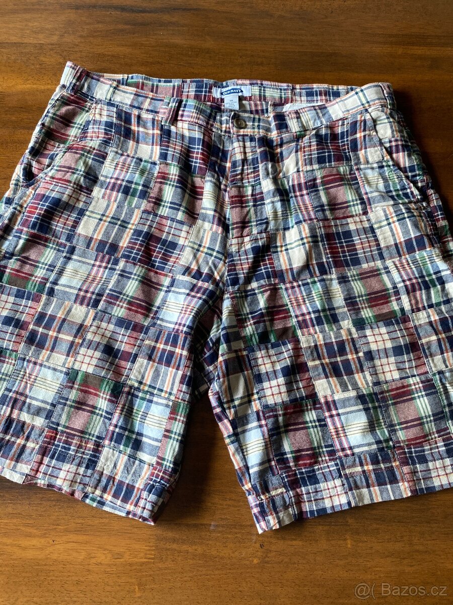 Kraťasy Old Navy 38
