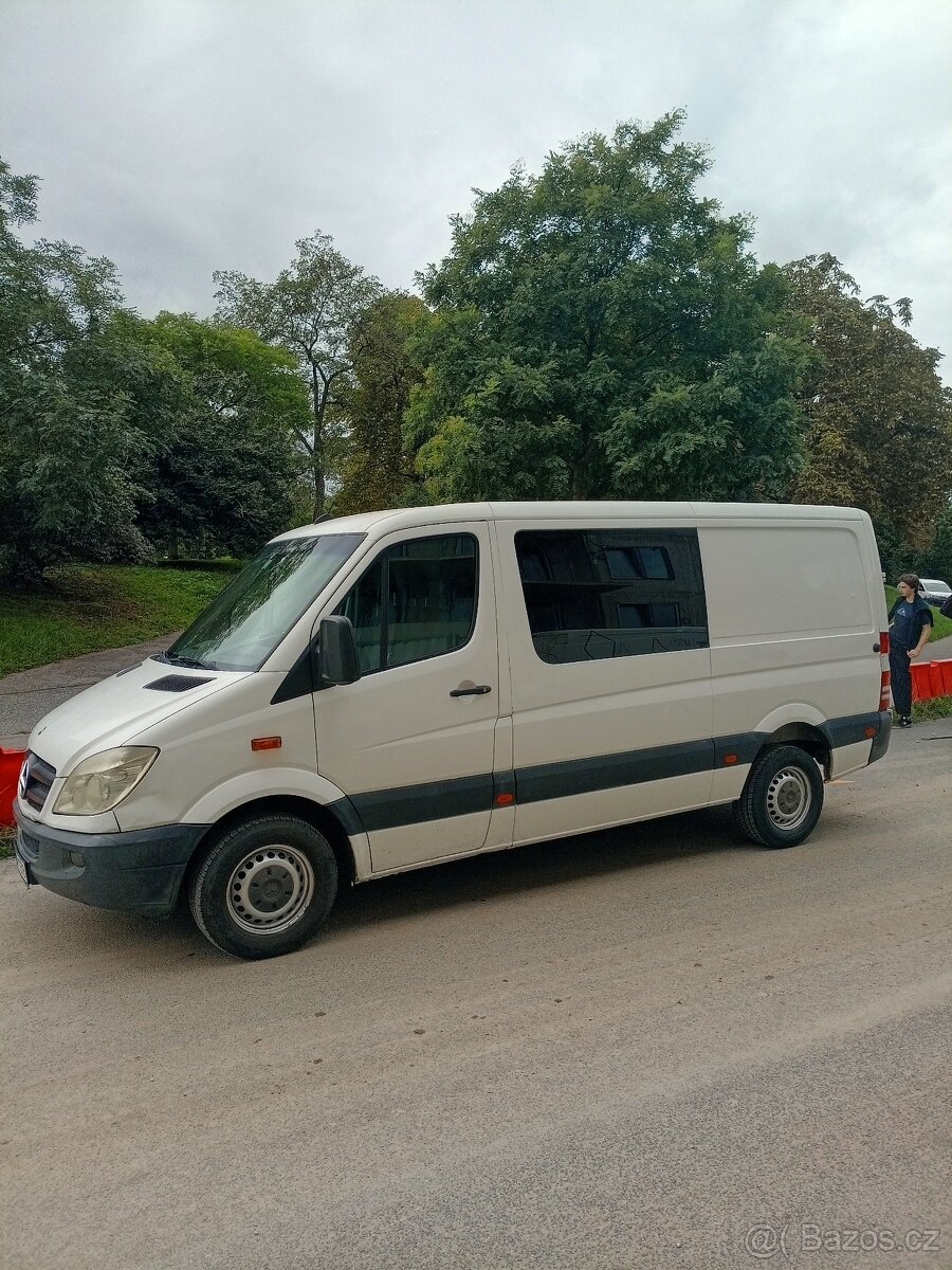 MERCEDES SPRINTER 2,2dci/ 6 míst - za bezkonkurenční cenu