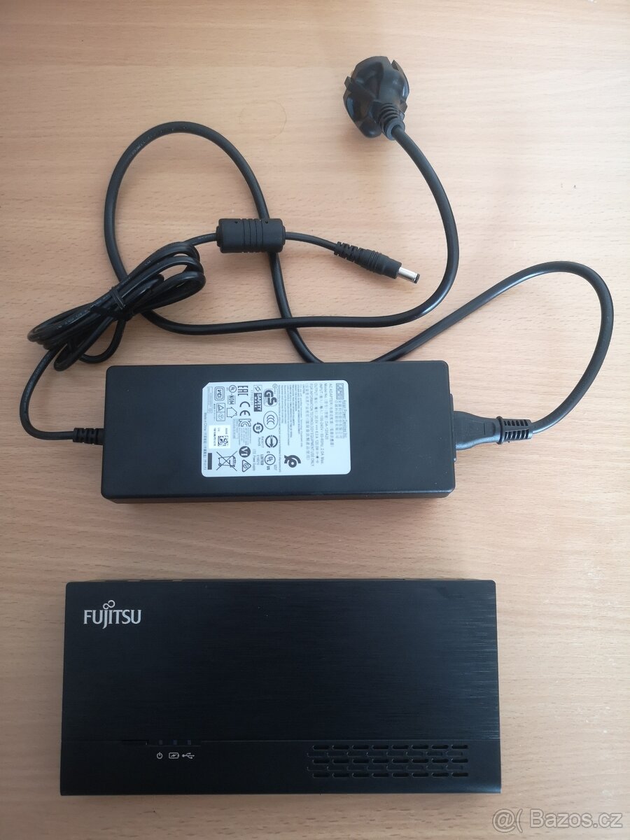 Dokovací stanice Fujitsu PR09