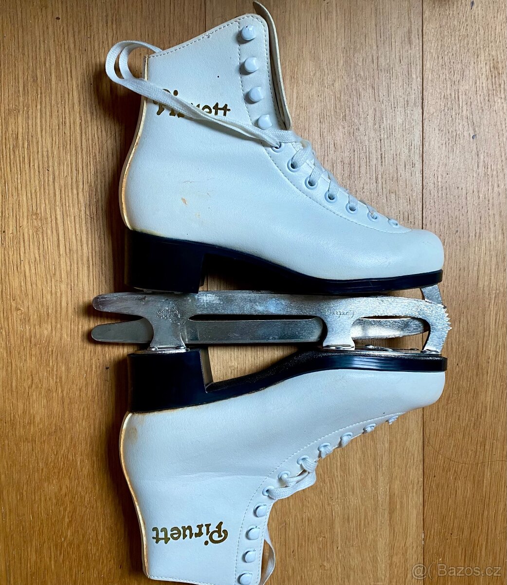 Dívčí brusle 24 cm