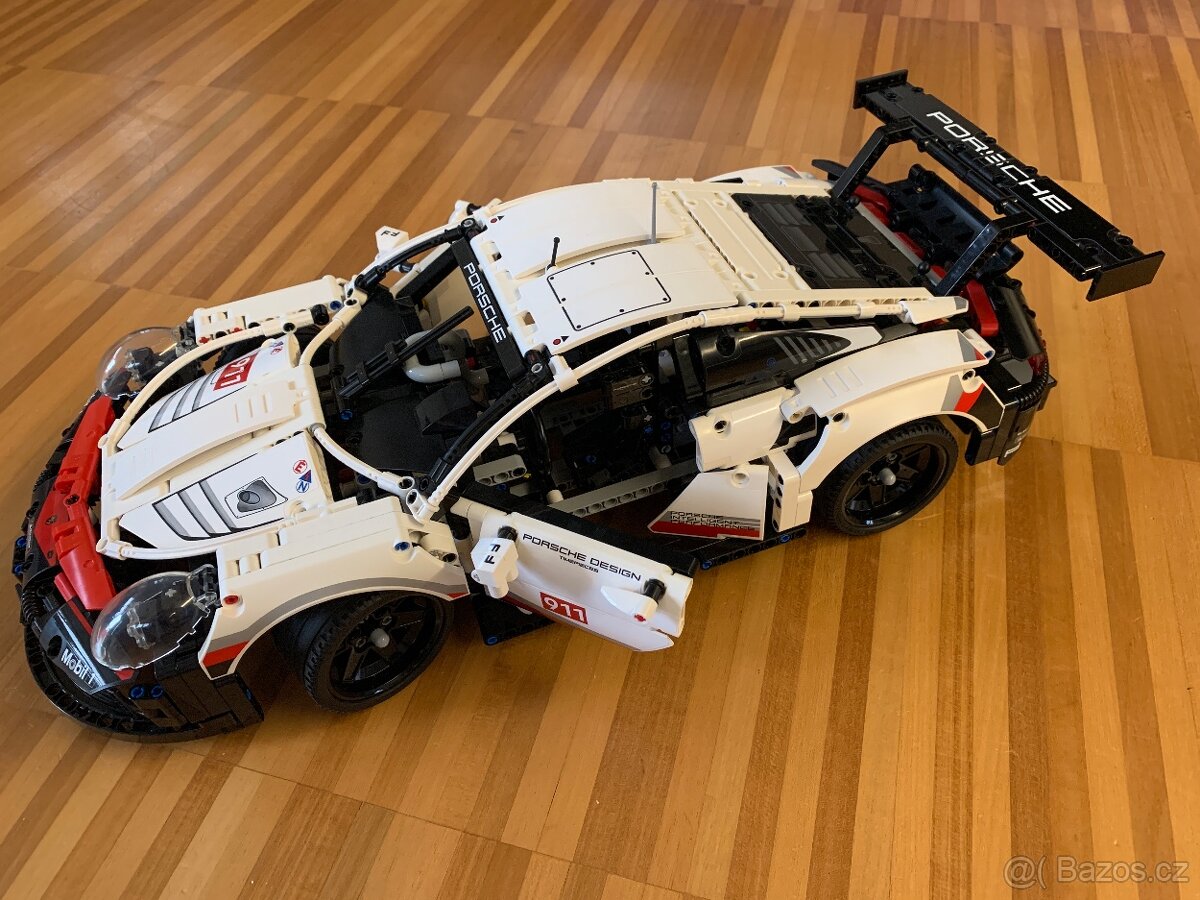 LEGO Technic - Porsche 911 RSR