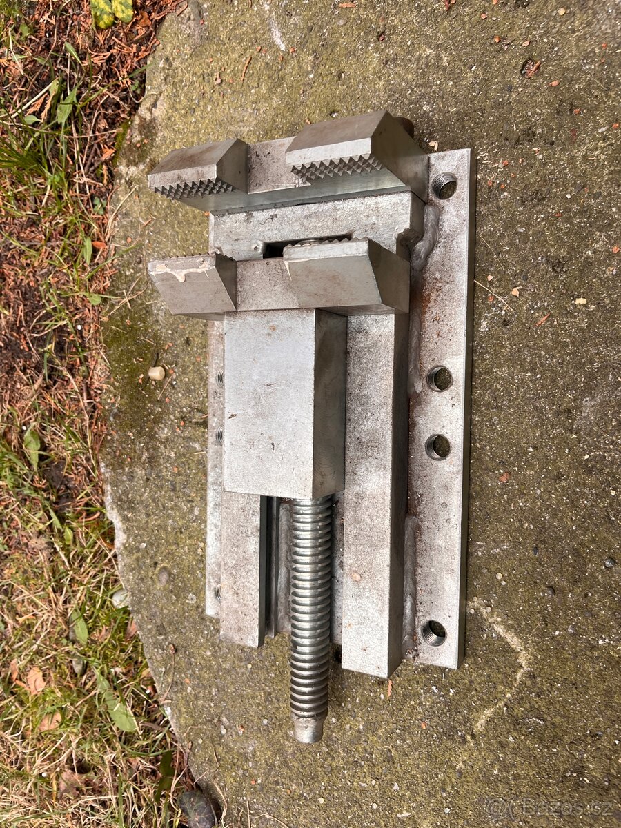 Strojní svěrák – REZERVACE PÁTEK