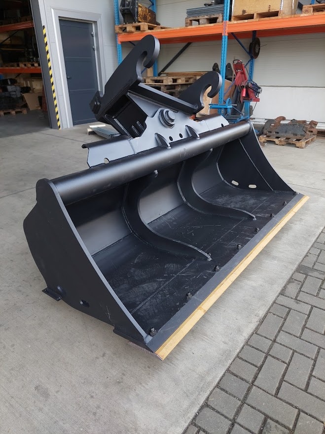 Hydraulická svahovka 200cm 20-25 tun verachtert CW40 skladem