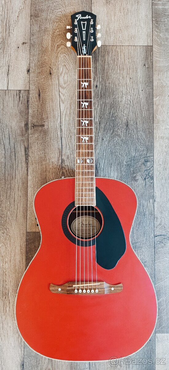Elektroakustická kytara Fender jako nová Cena
