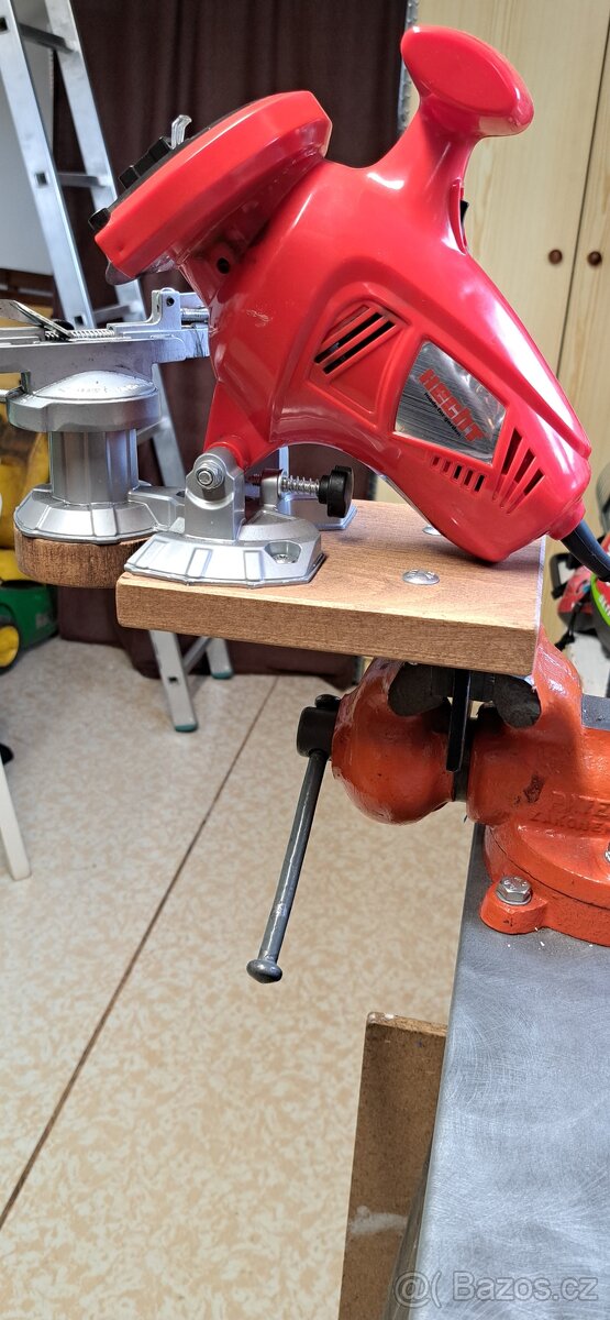 Bruska na řetězy HECHT.