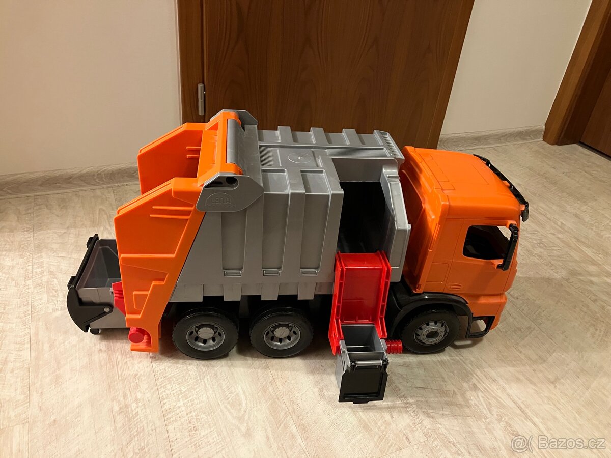 Popelářské auto Lena