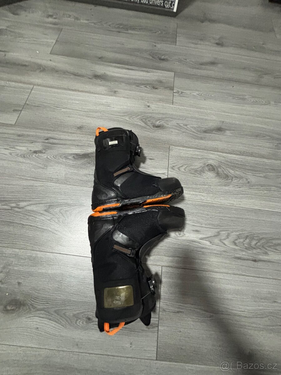 Snowboardové boty vel 44