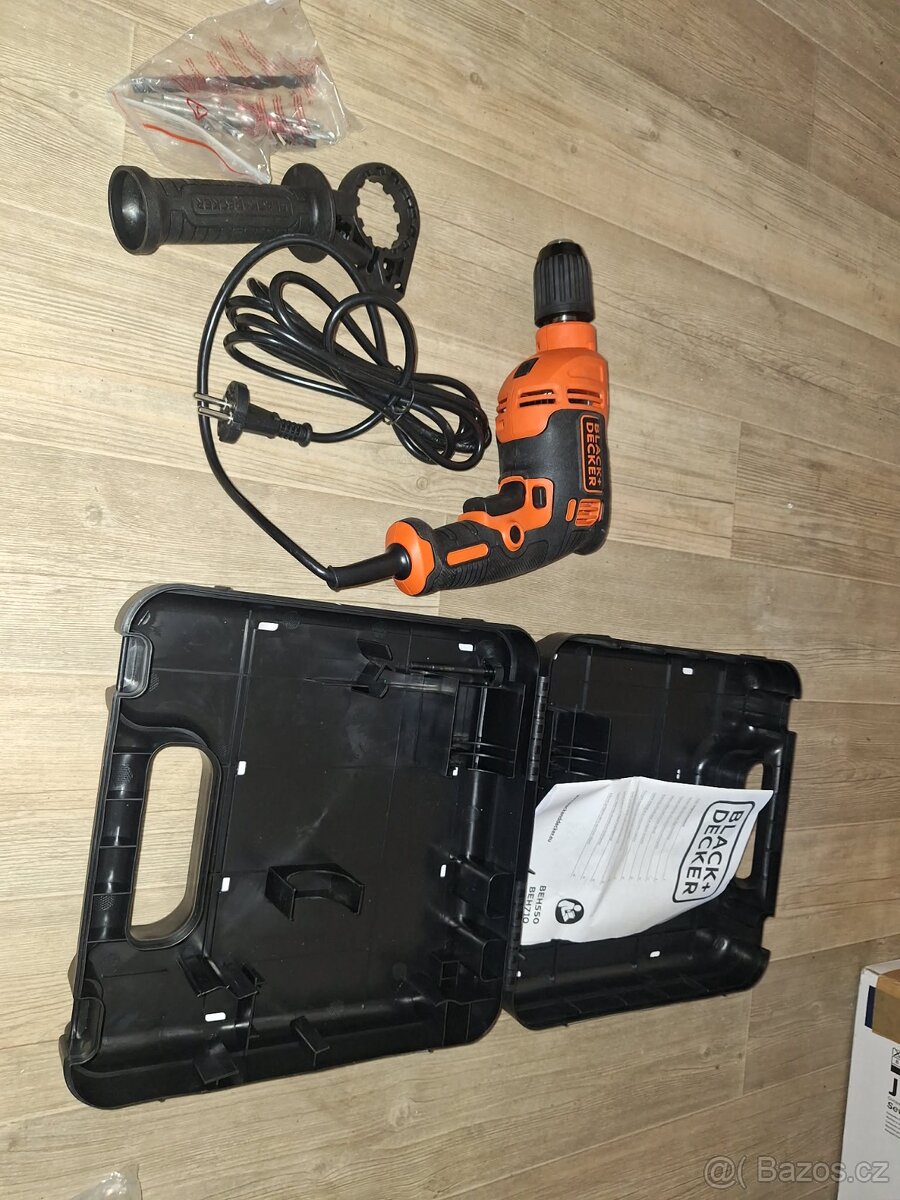 příklepová vrtačka Black & Decker