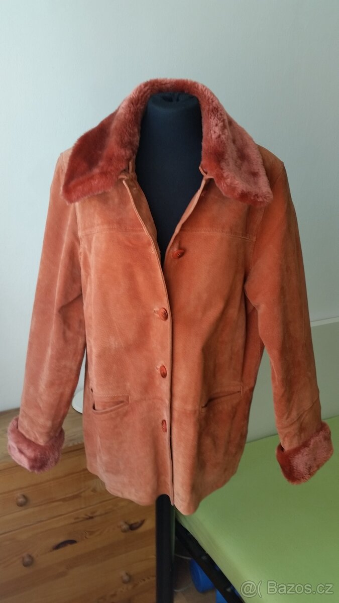 Lososový kožený kabátek vel. 42