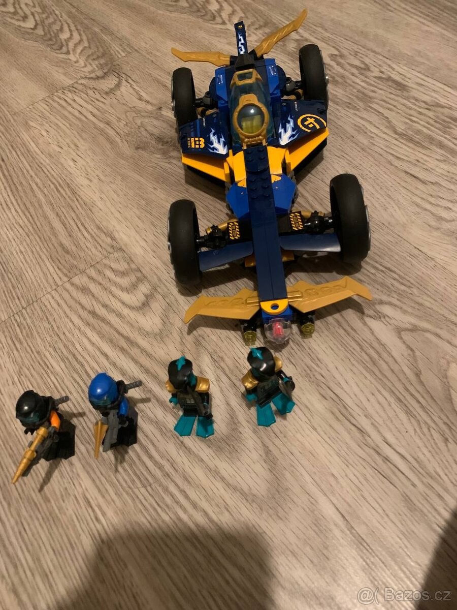 Lego Ninjago 71752 Universální nindža auto
