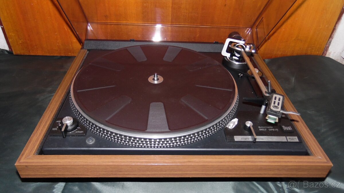 automatiký gramofon DUAL CS-521