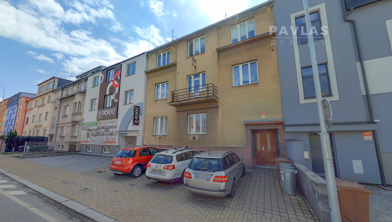 Pronájem bytu 1+1, 52 m² se zahradou a parkováním, ul. Mánes