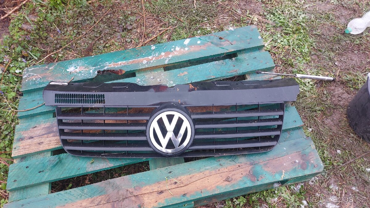 Vw t5 predni maska