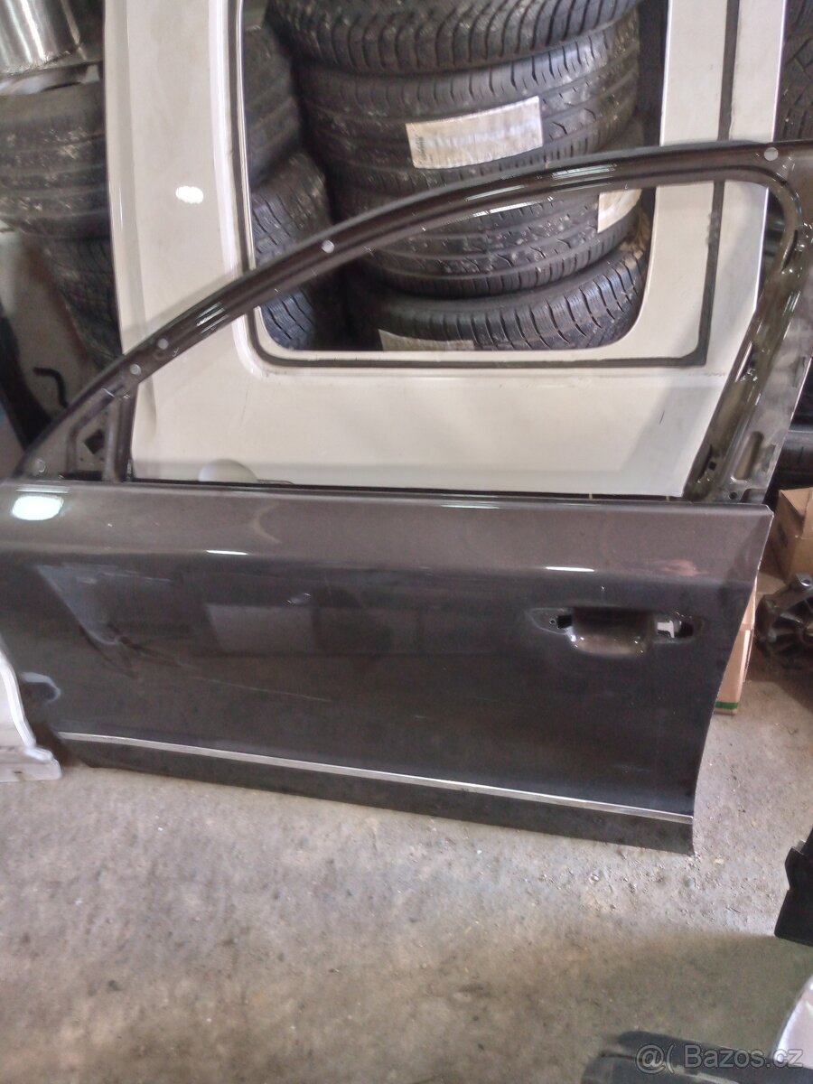 Dvere Superb 2 facelift (levy predni)