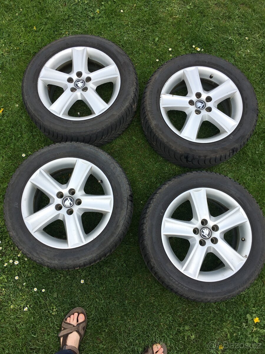 Kola 5x100 R16 ET42 - 205/55