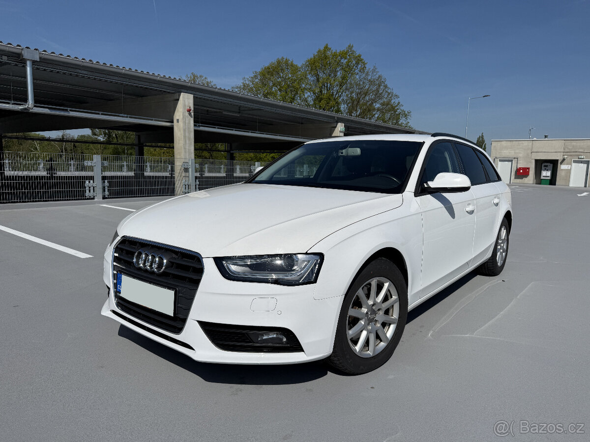 Audi A4 2.0 TDI combi, 8/2015, automat, navigace, xenony
