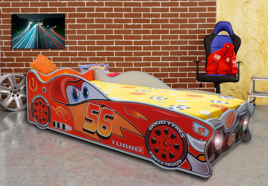 Dětská postel Cars 160x80 s matrací
