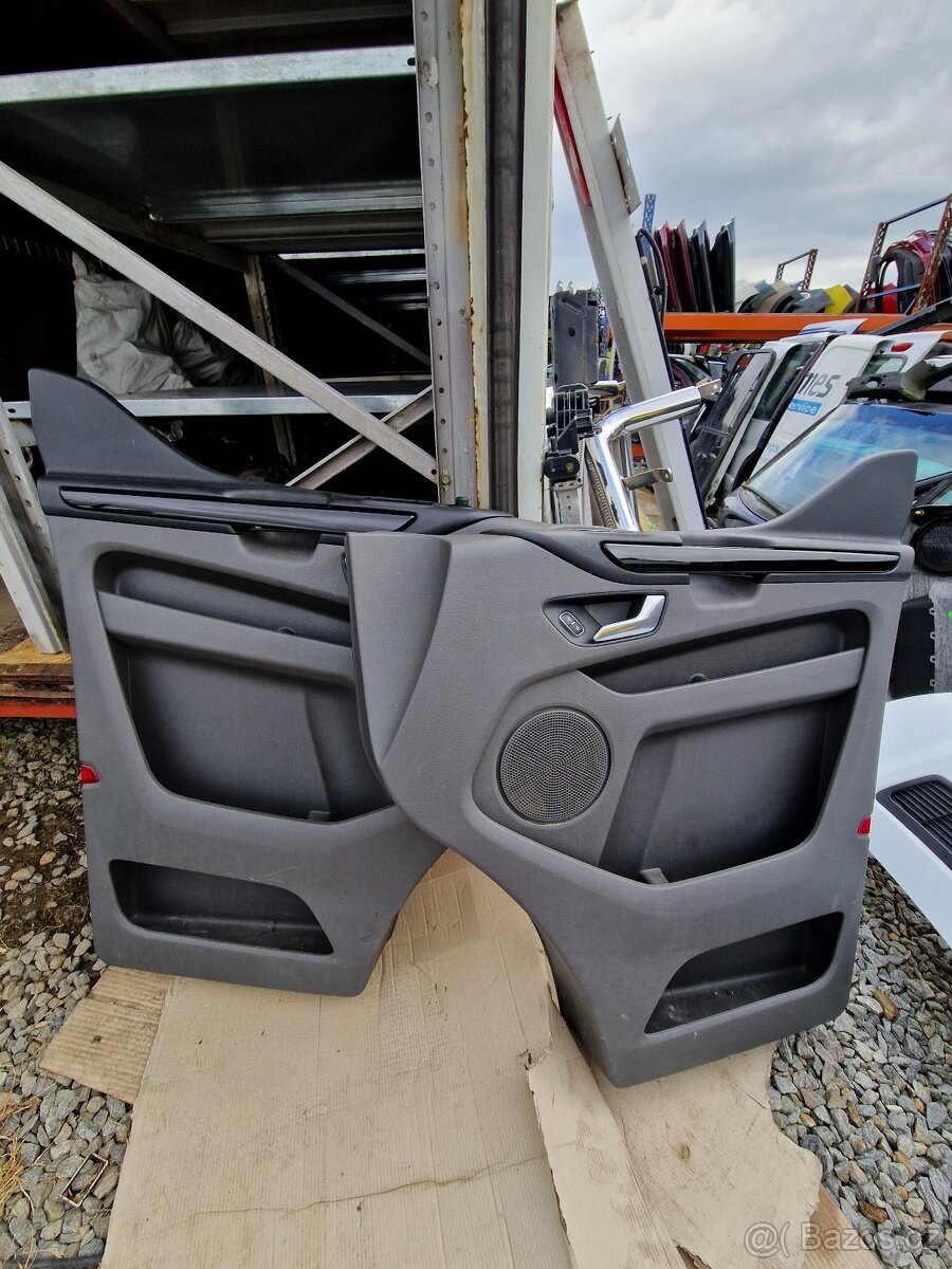 Ford Transit Custom - díly interiér
