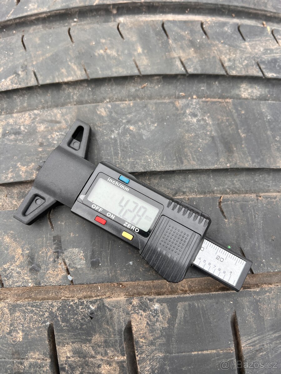 Pirelli P-Zero MO-S, 325/35 R23 111Y -2ks - LETNÍ