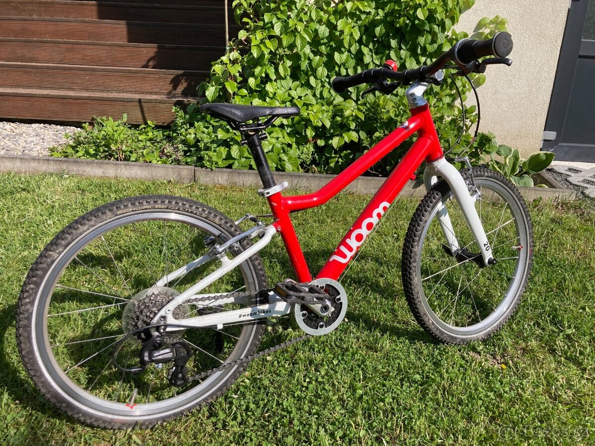 Lehoučké dětské kolo WOOM 4 – ideální pro malé cyklisty