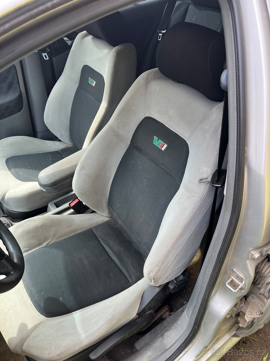 Přední sedačky Octavia I RS