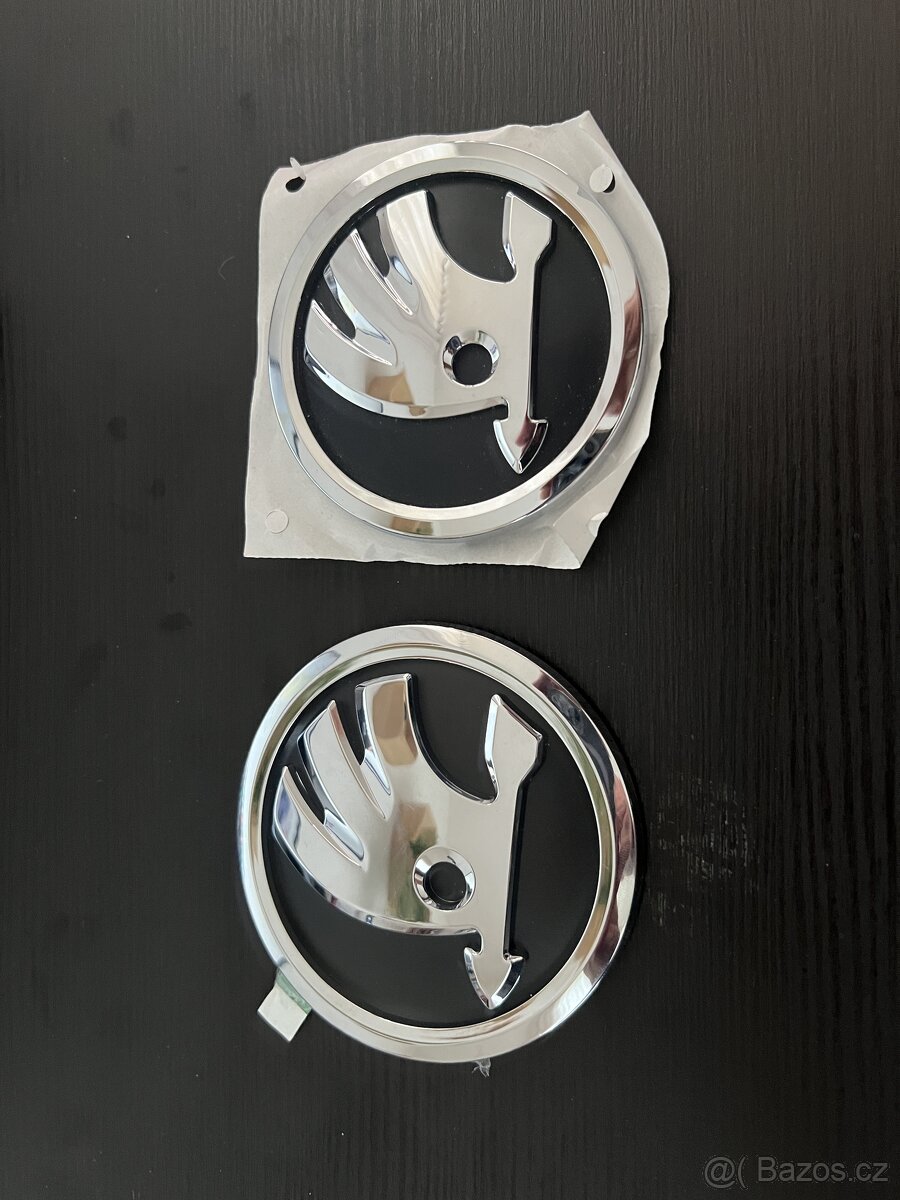 Logo Škoda - středová plaketa NOVÁ (80 mm, 90 mm)