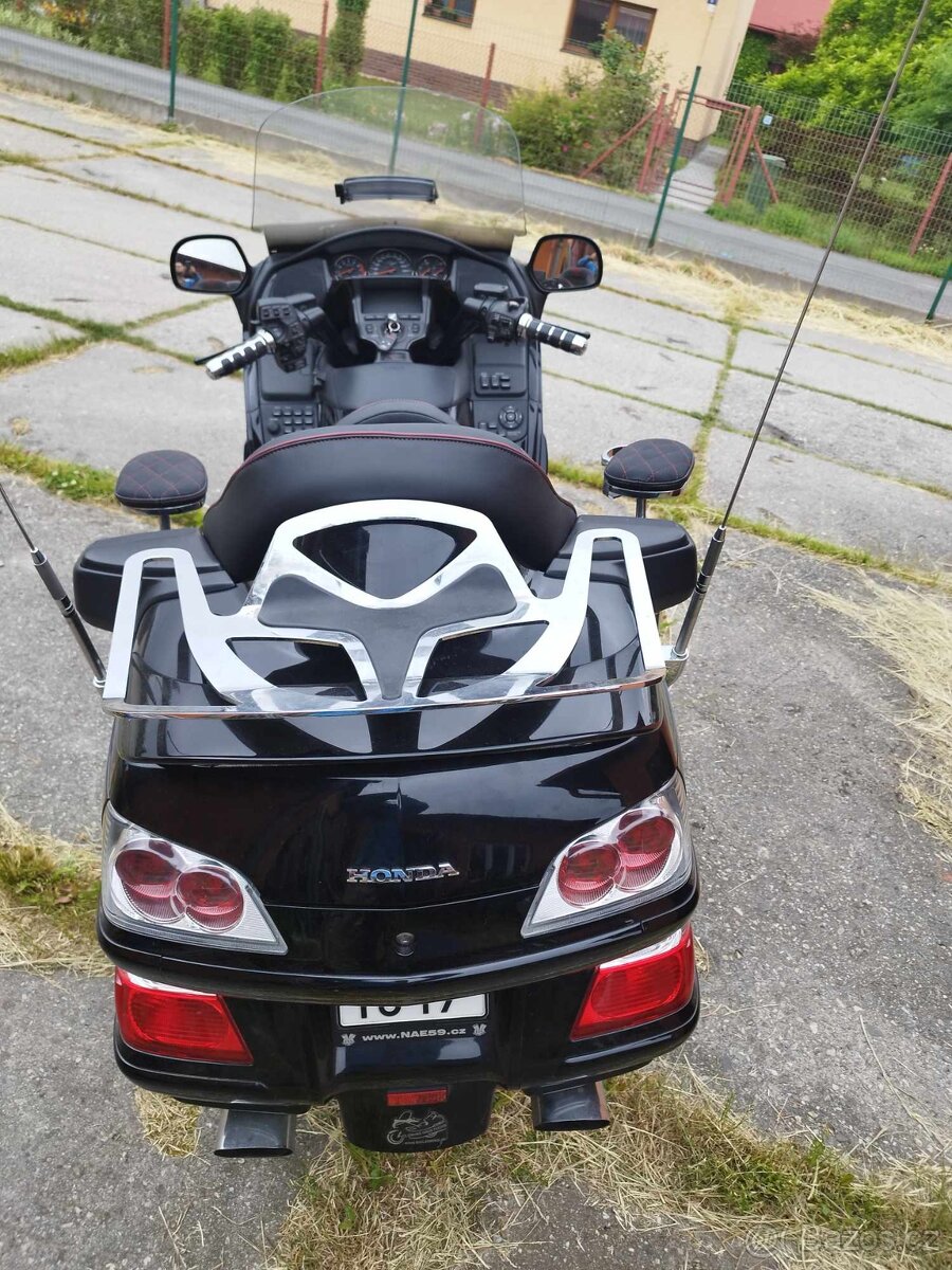 Prodám Honda gold Wing GL1800