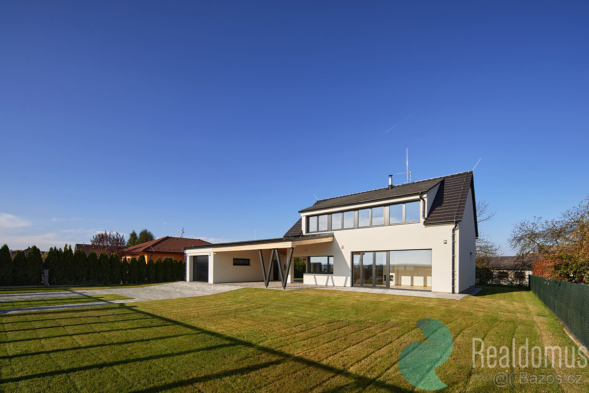 Pronájem, dům 5+KK, 193 m2, Štěpánovice, ul. Nová