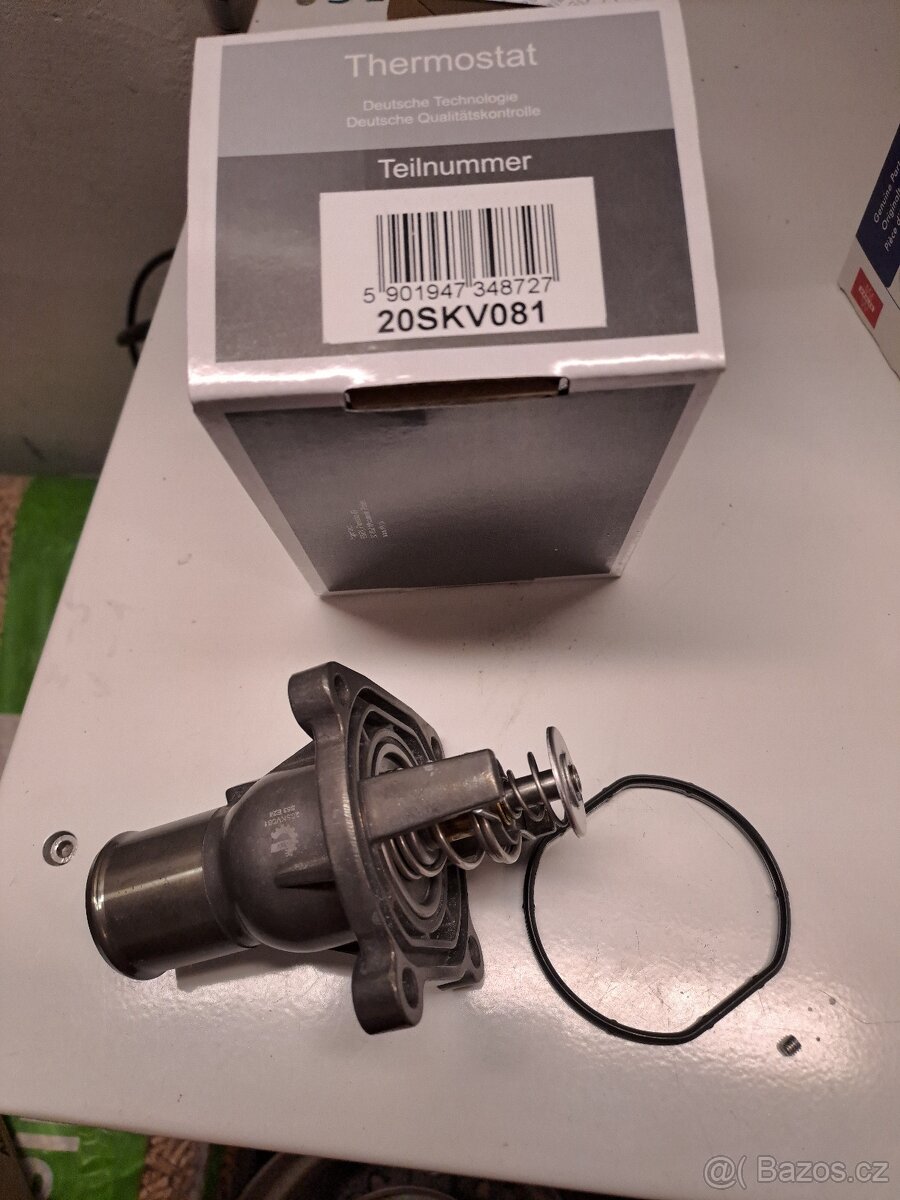Termostat chladici kapaliny Corsa OPC