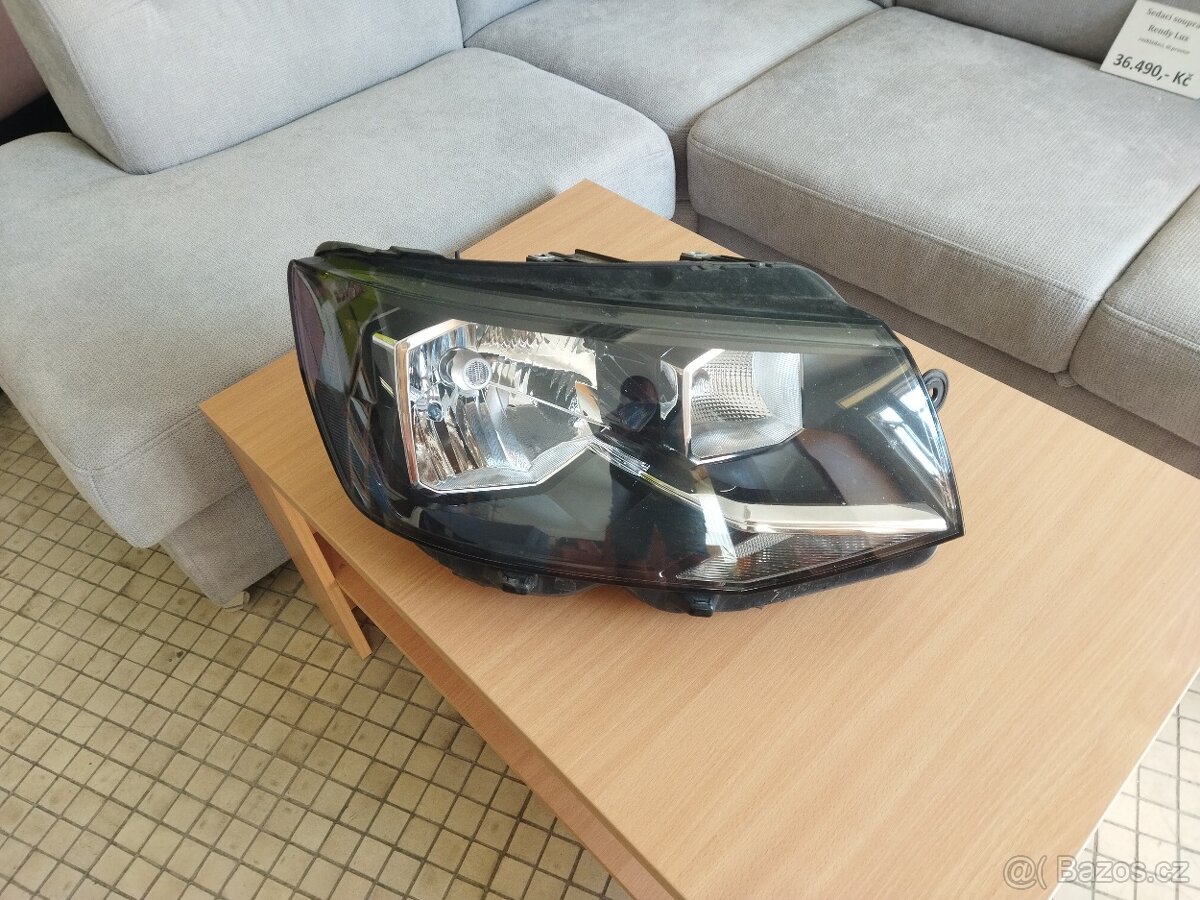 Pravé přední světlo VW Transportér T6