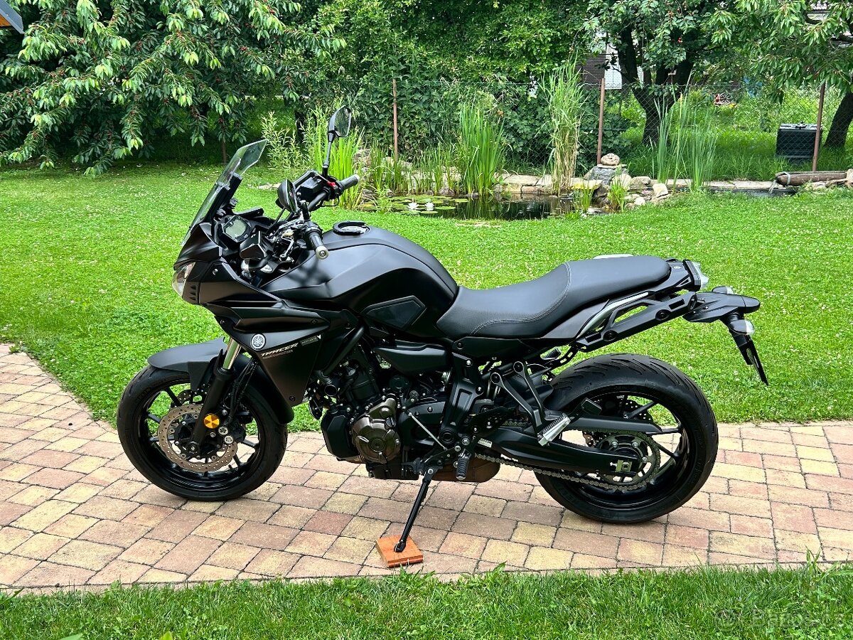 Yamaha 7/7000 Tracer