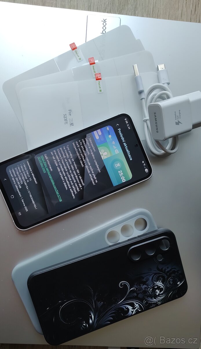 Samsung S23Fe v perfektním stavu s kryty a ochranou displeje