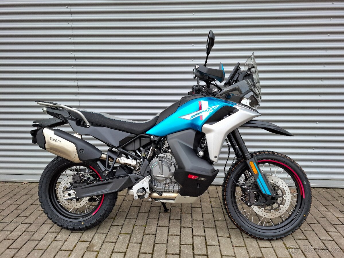 CFMOTO 800MT-X MODRÁ (BONUS 15 000,- Kč)