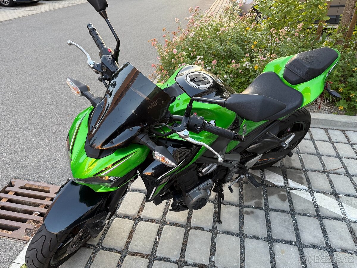 Kawasaki Z900, r.v. 2017 – TOP STAV, 1. majitel