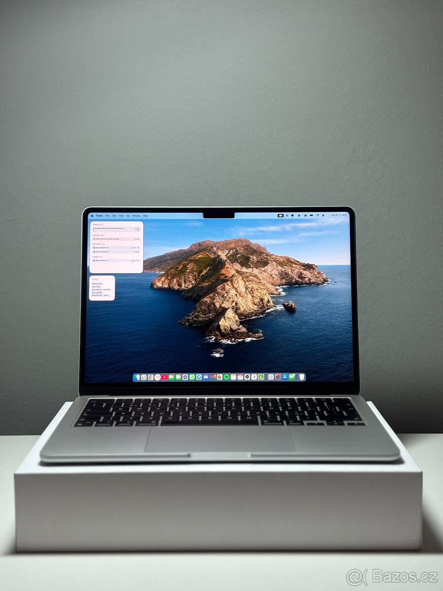 Apple MacBook 13” s čipem M2