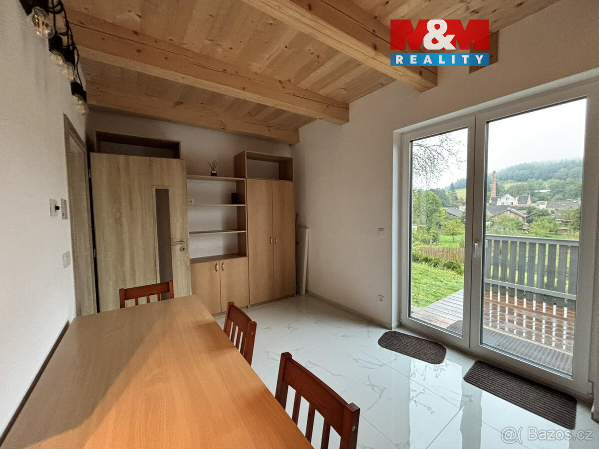 Pronájem rodinného domu, 68 m², Kolinec