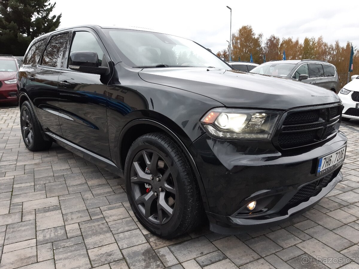 Dodge Durango 5,7L 4x4,tažné,Top výbava a stav, velký servis