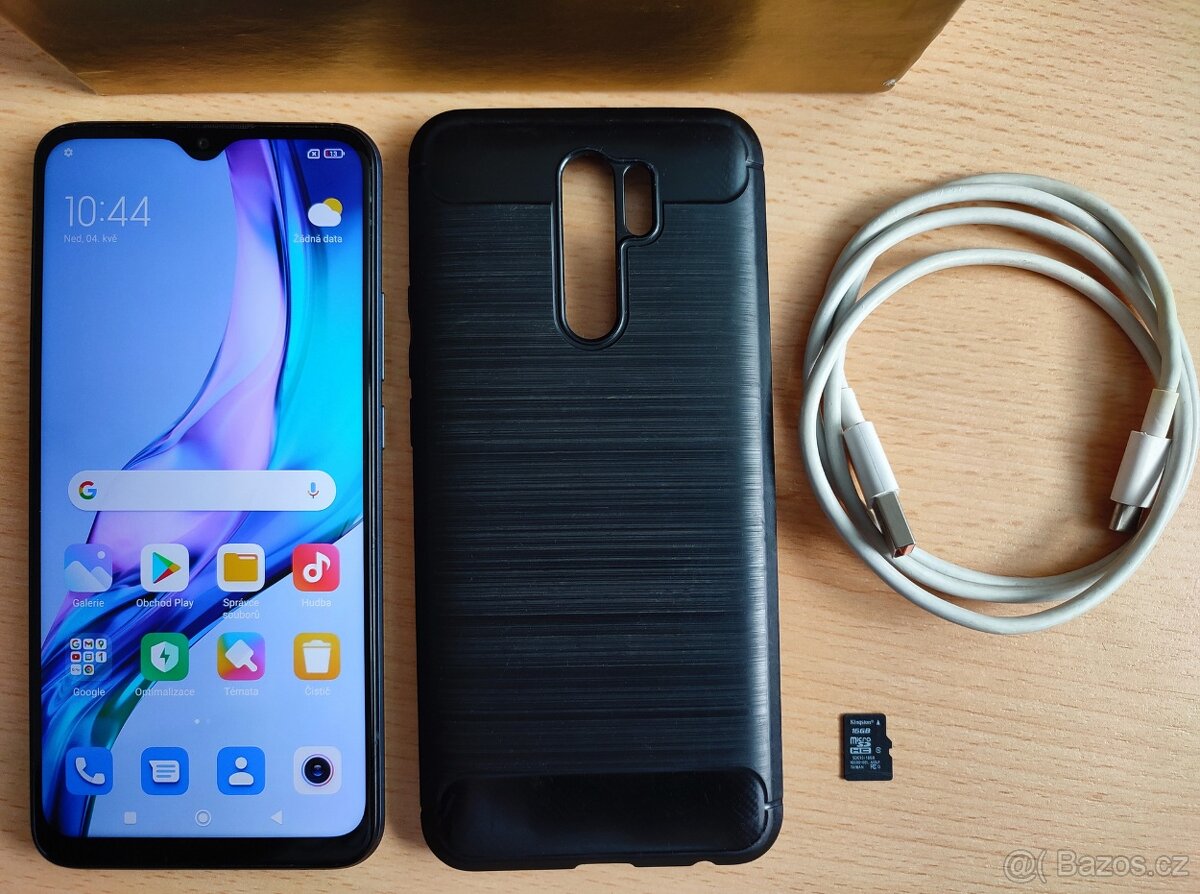 Xiaomi Redmi 9 + obal + napájecí kabel + SD karta