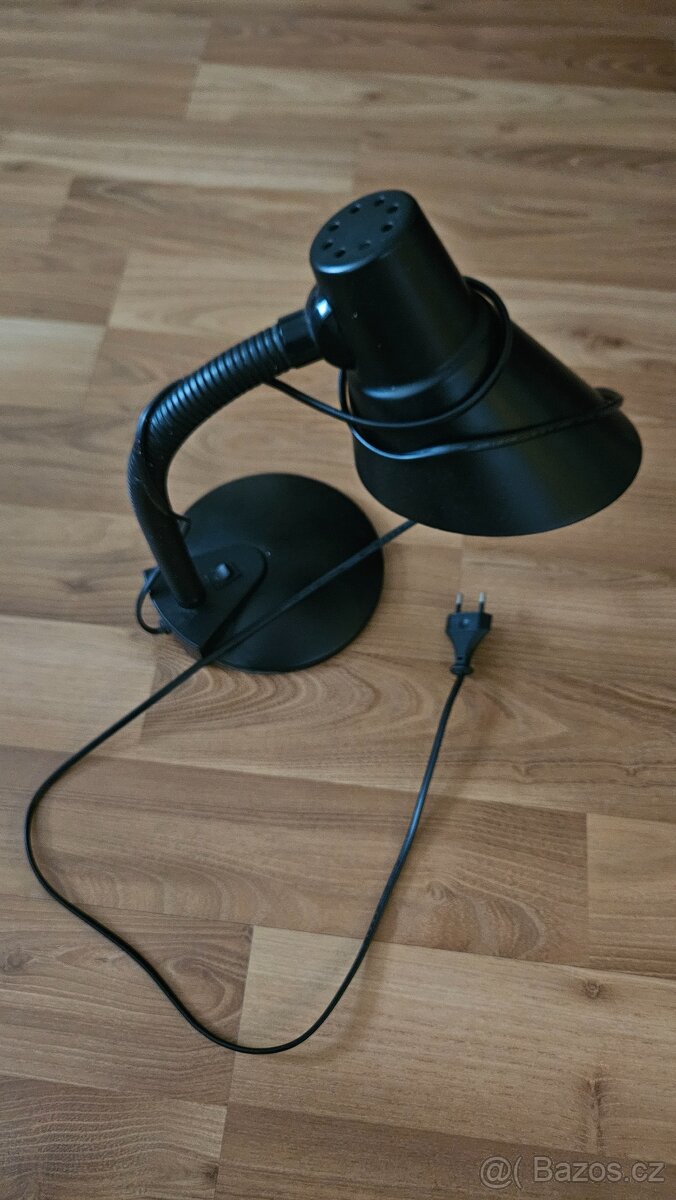 Stolní lampička černá