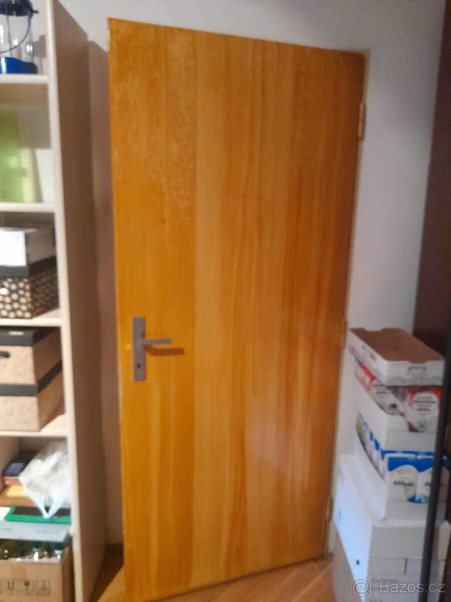 dveře 80P