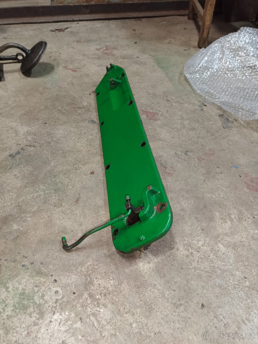 Boční kryt tyček ventilů Zetor 50 super