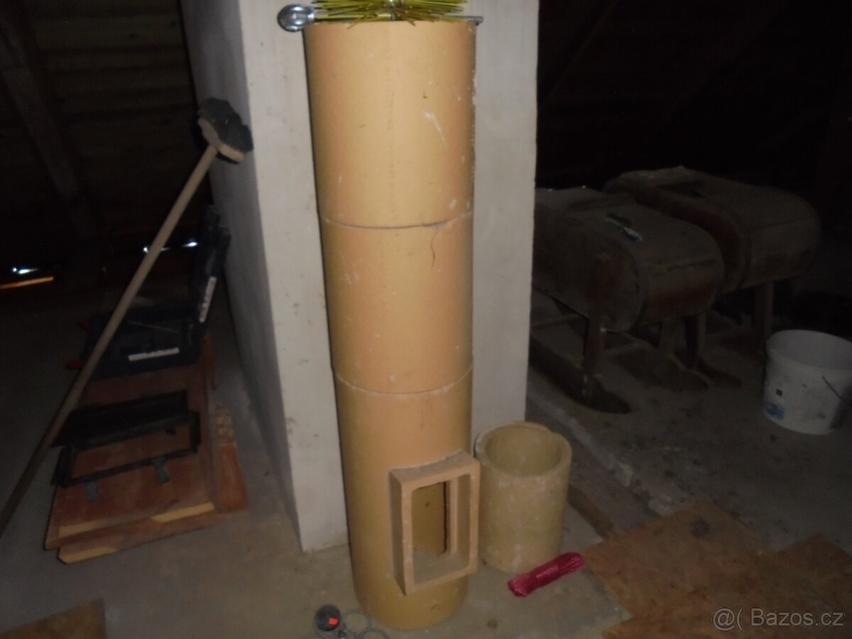 Tvarovky šamotové komínové