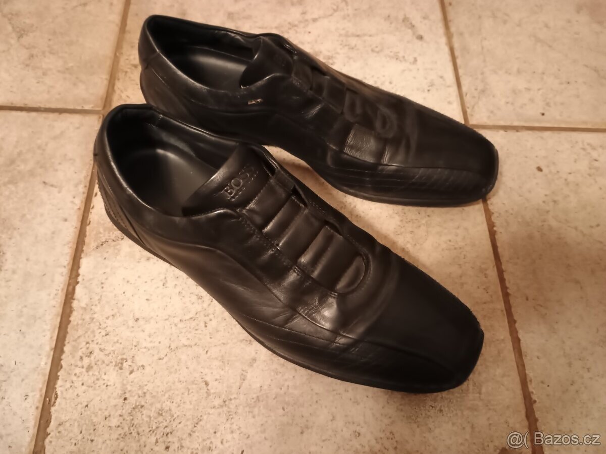 Polobotky zn. Boss, vel. 42