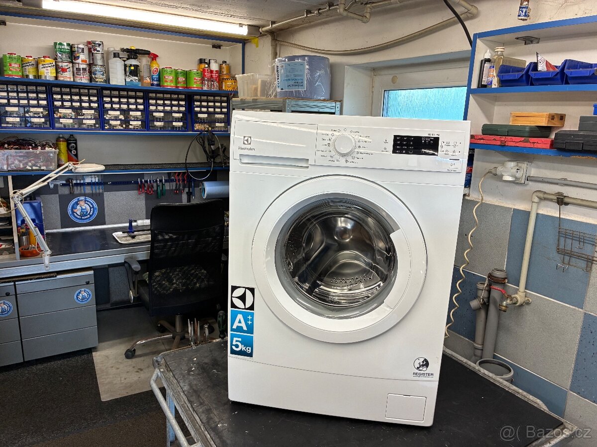PRAČKA ELEKTROLUX, REPASOVANÁ SE ZÁRUKOU