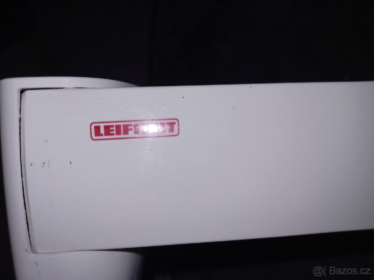 Nástěnný sušák zn. Leifheit