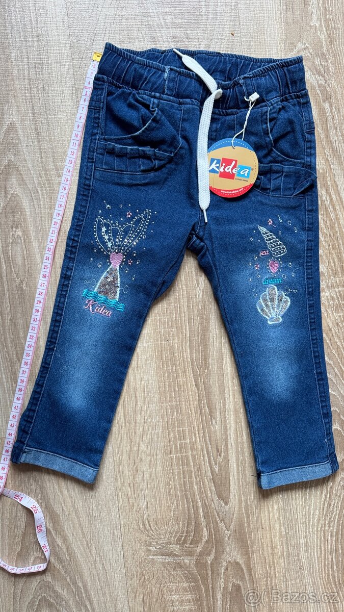 Nové džíny, velikost 92–98