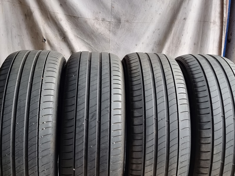 Letní pneu Michelin 94V 215 55 17